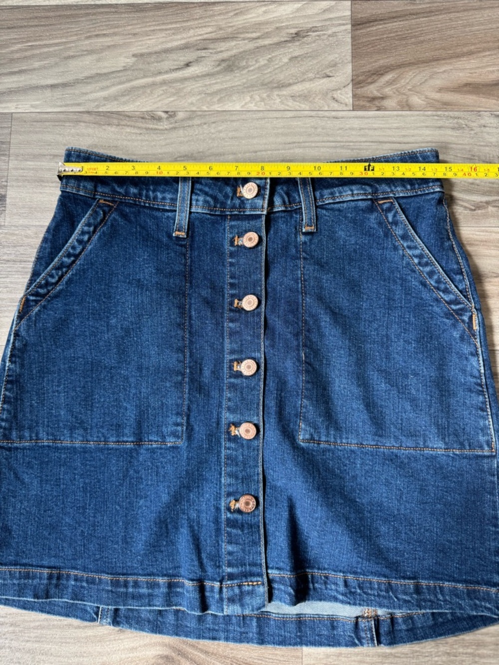 J. Crew Mercantile Denim Button Front Mini Skirt Medium Wash Blue Size 6 NWT - Picture 4 of 6
